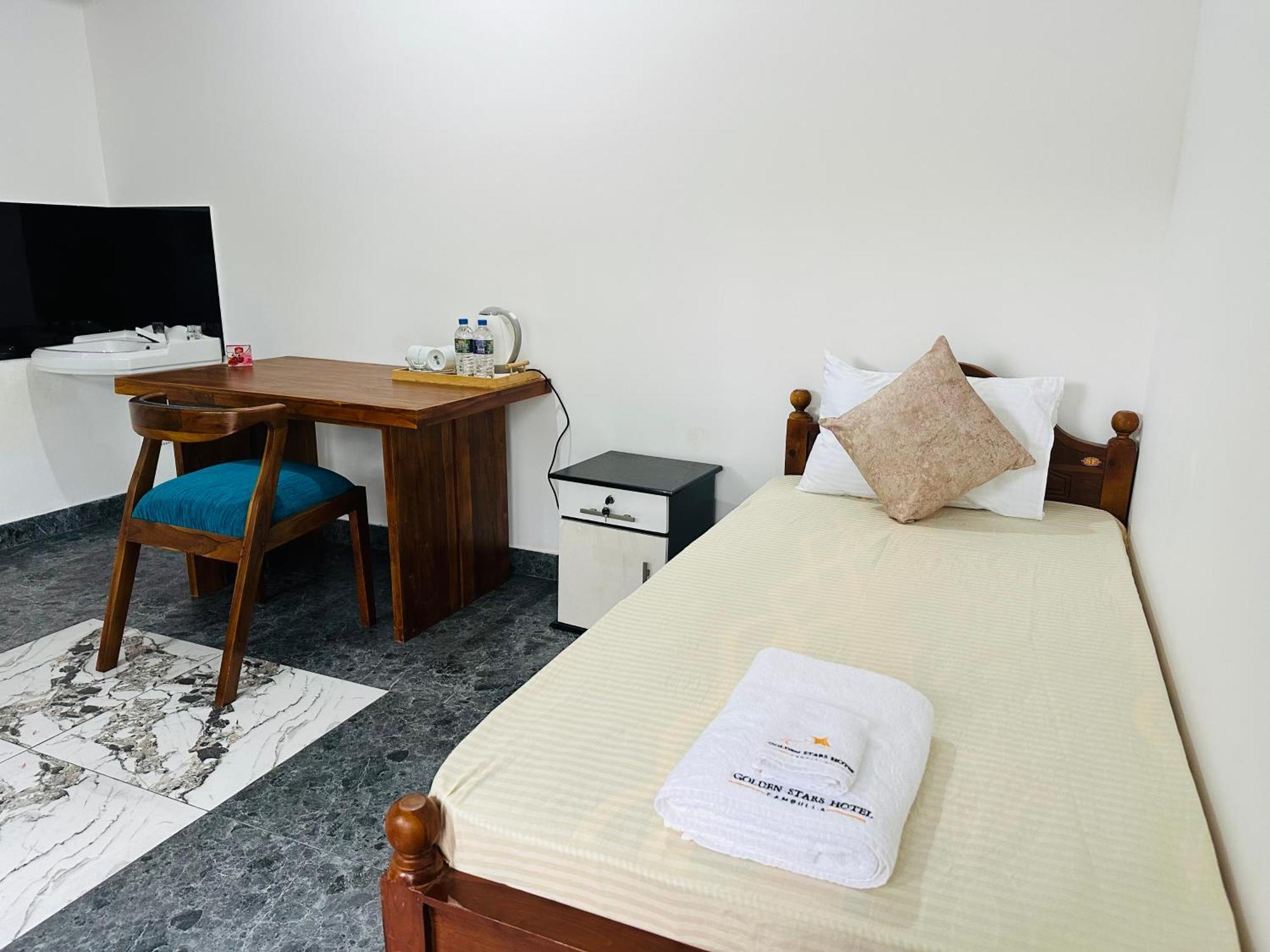 Golden Stars Hotel ดัมบูลลา ภายนอก รูปภาพ
